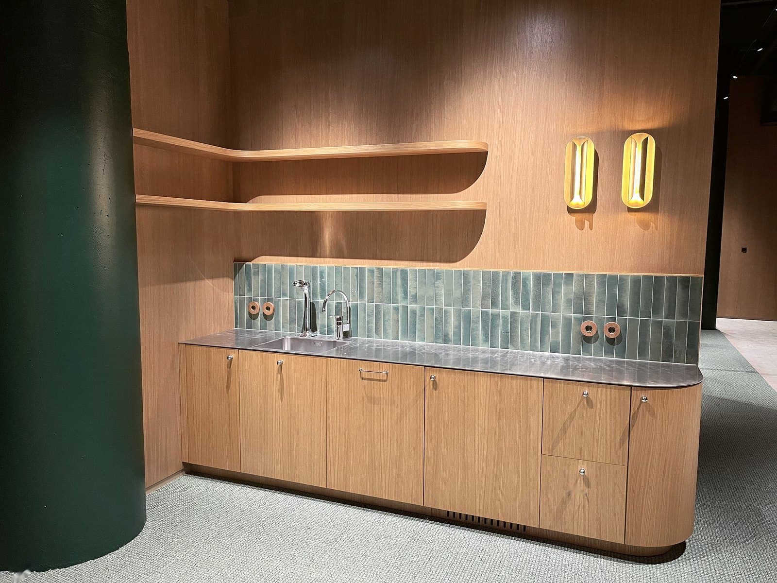 The coffee bar in the lounge